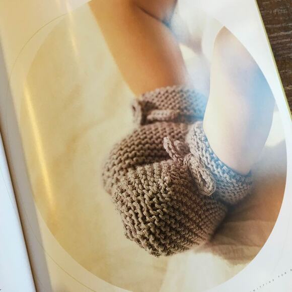 NEW Knitting For Baby Pattern Book Learn to Knit w/ More than 60 Illustrations - Picture 3 of 10